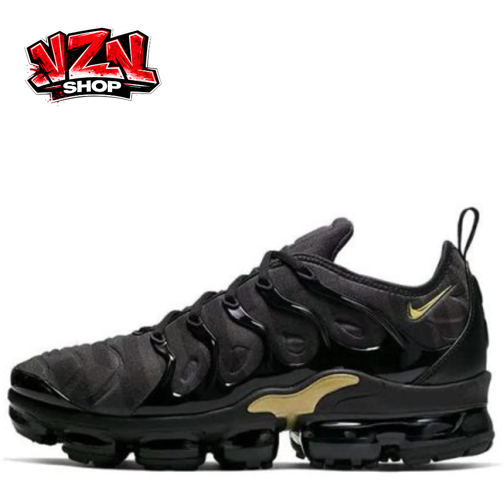 VaporMax Plus “Black Metallic Gold”