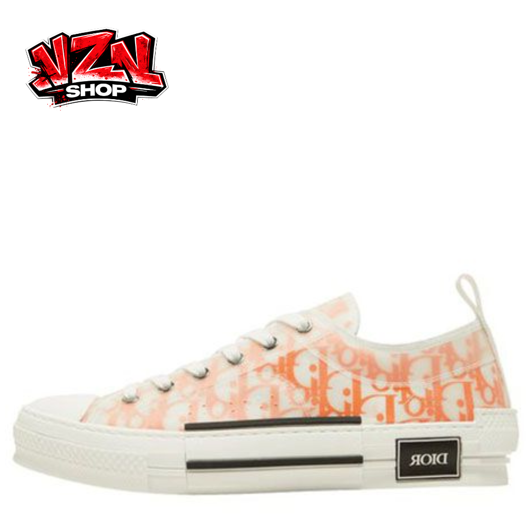 B23 Low Top Sneaker