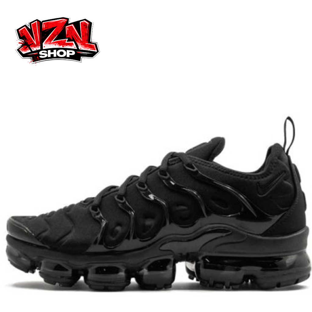 VaporMax Plus “Triple Black”