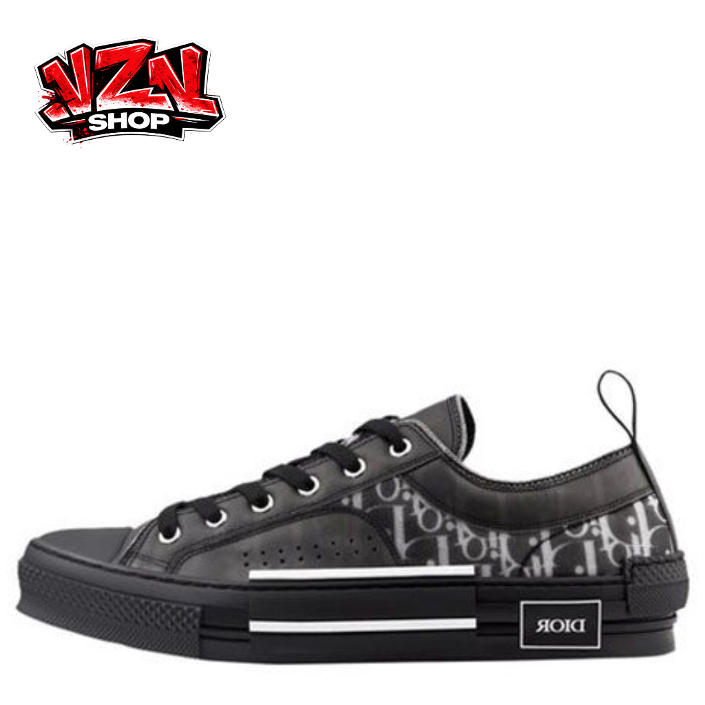 B23 Low Top Sneaker